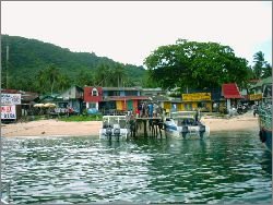 le port de Mae Haad